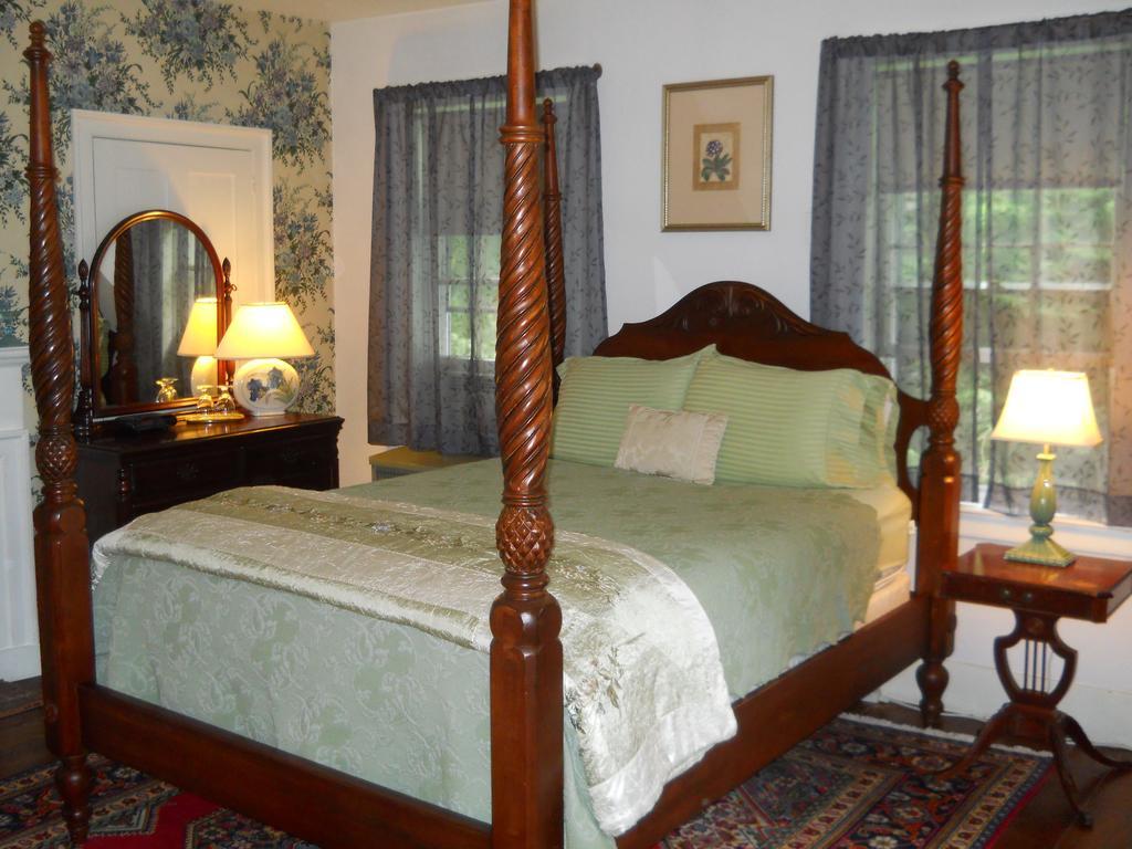 Centennial House Bed And Breakfast Northfield ภายนอก รูปภาพ