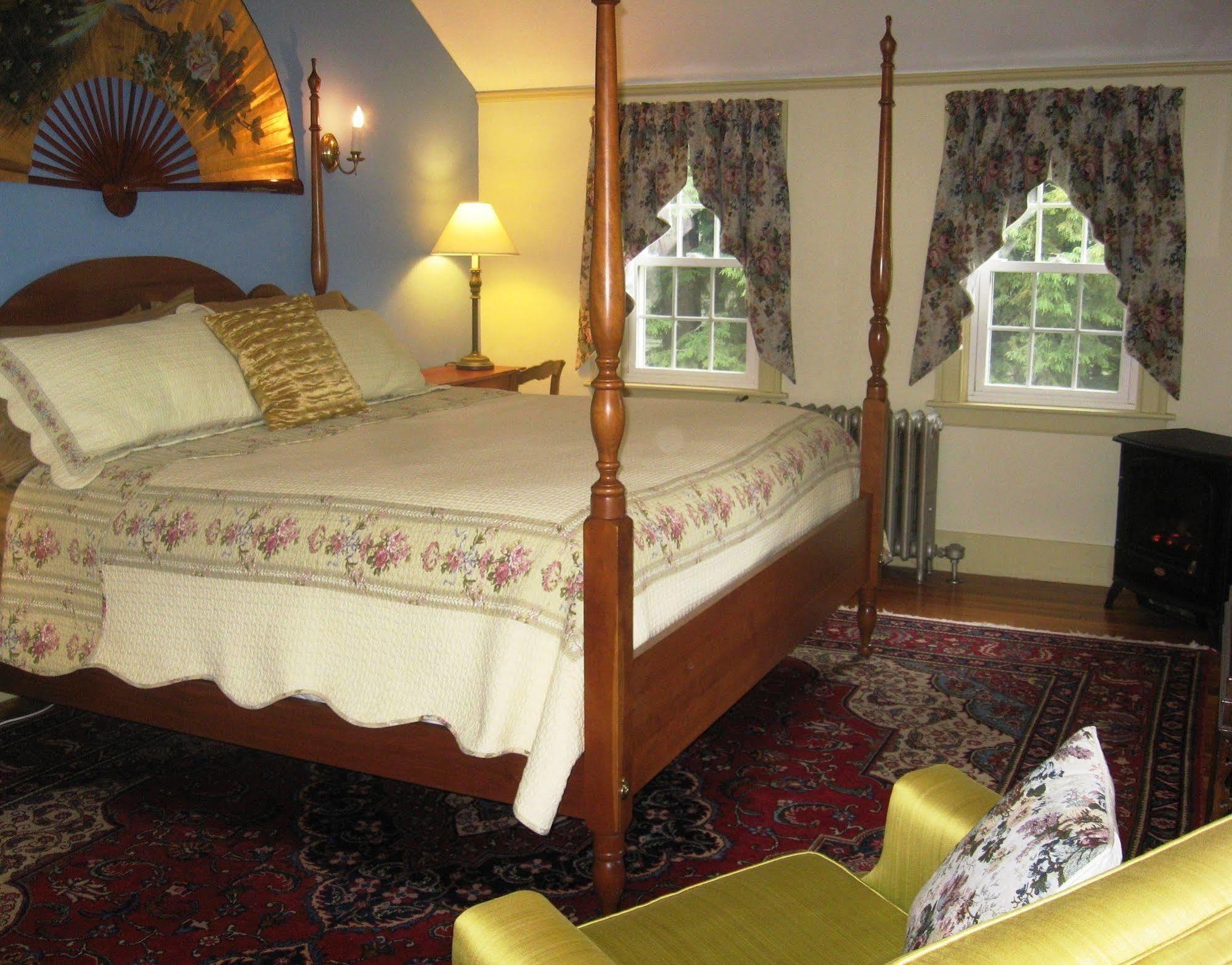 Centennial House Bed And Breakfast Northfield ภายนอก รูปภาพ