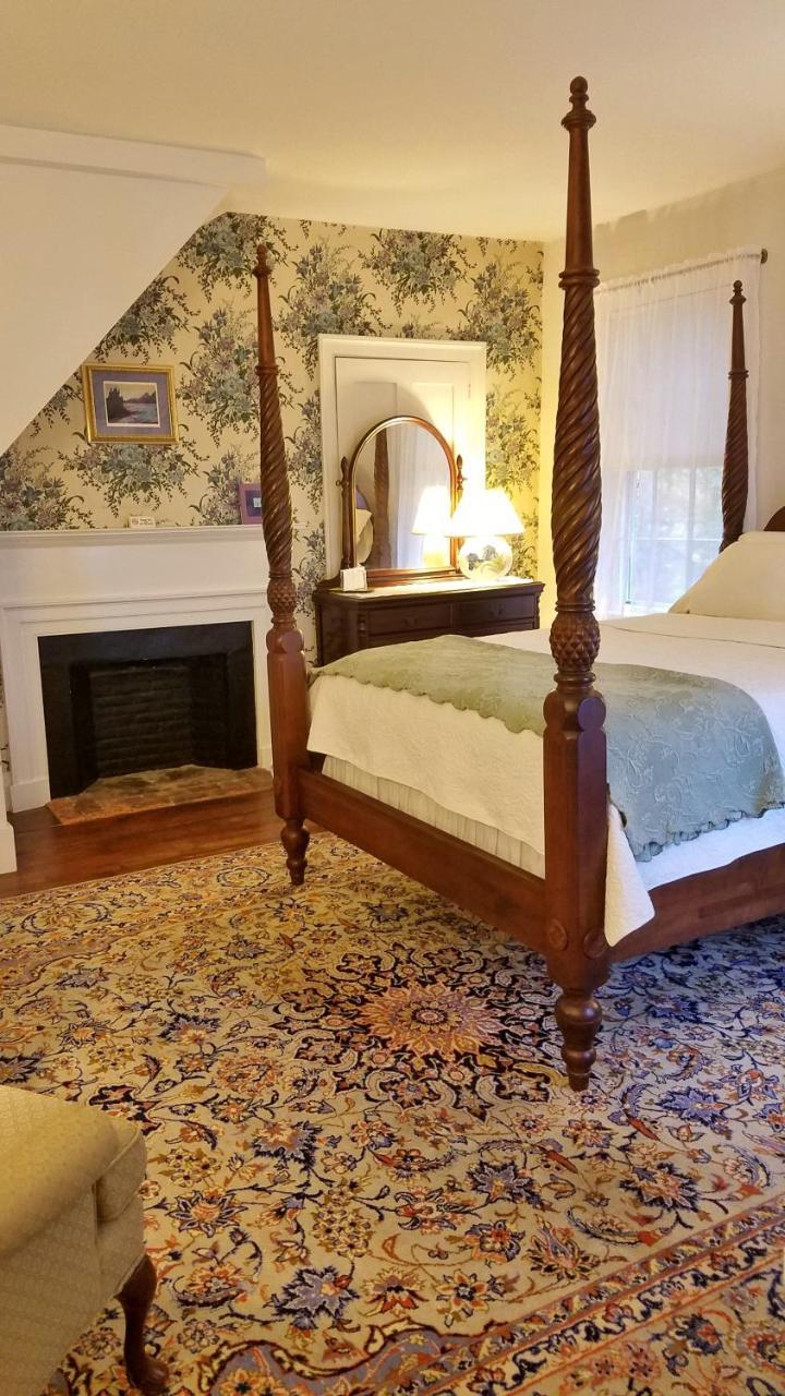 Centennial House Bed And Breakfast Northfield ภายนอก รูปภาพ