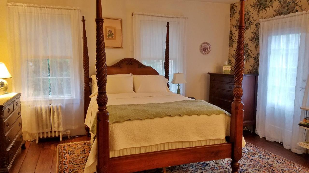 Centennial House Bed And Breakfast Northfield ภายนอก รูปภาพ