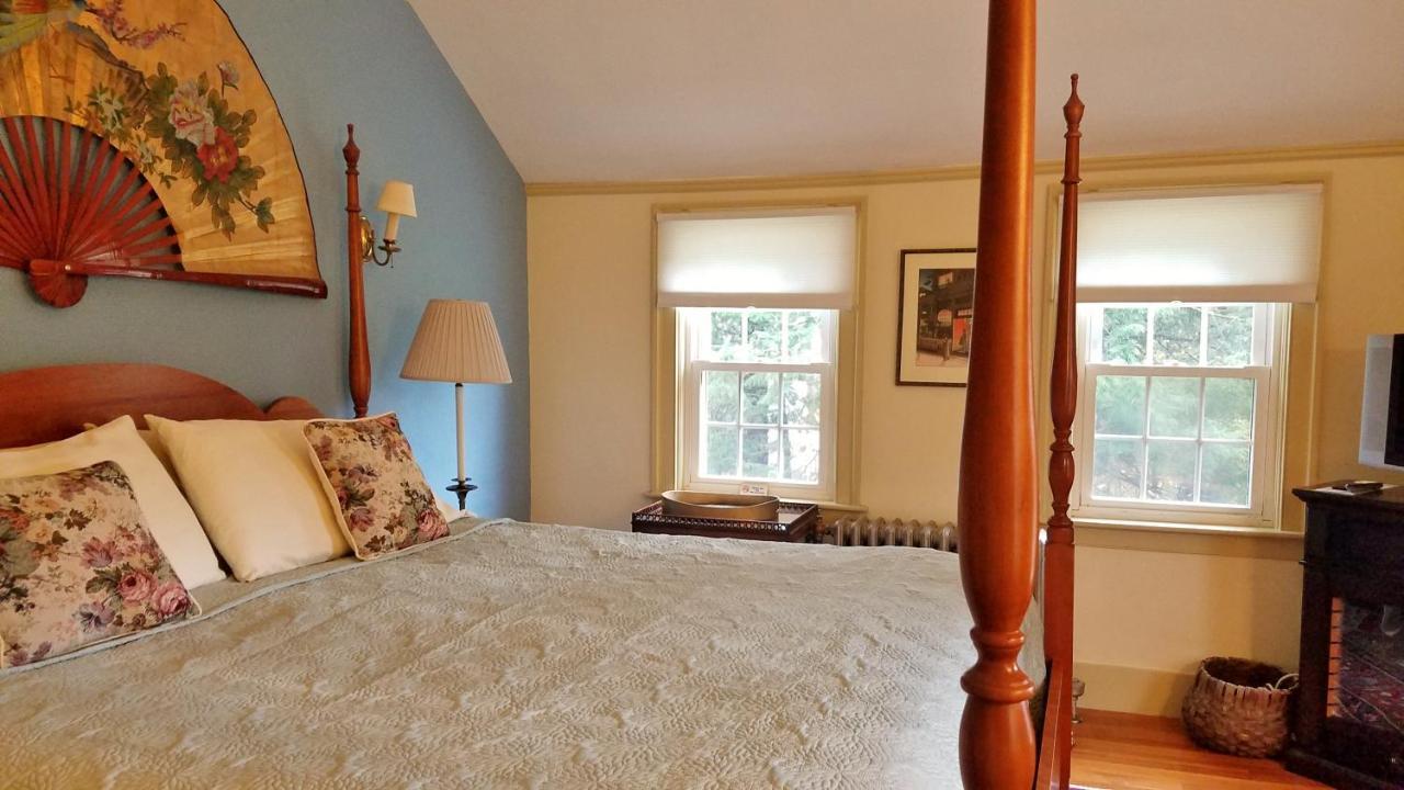 Centennial House Bed And Breakfast Northfield ภายนอก รูปภาพ