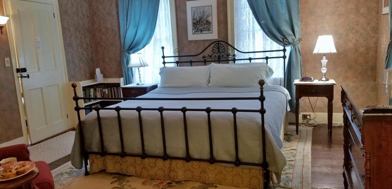 Centennial House Bed And Breakfast Northfield ภายนอก รูปภาพ