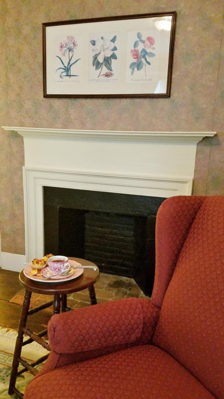 Centennial House Bed And Breakfast Northfield ภายนอก รูปภาพ