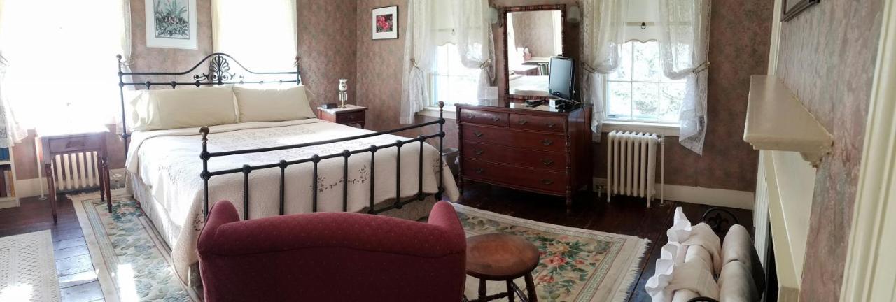 Centennial House Bed And Breakfast Northfield ภายนอก รูปภาพ