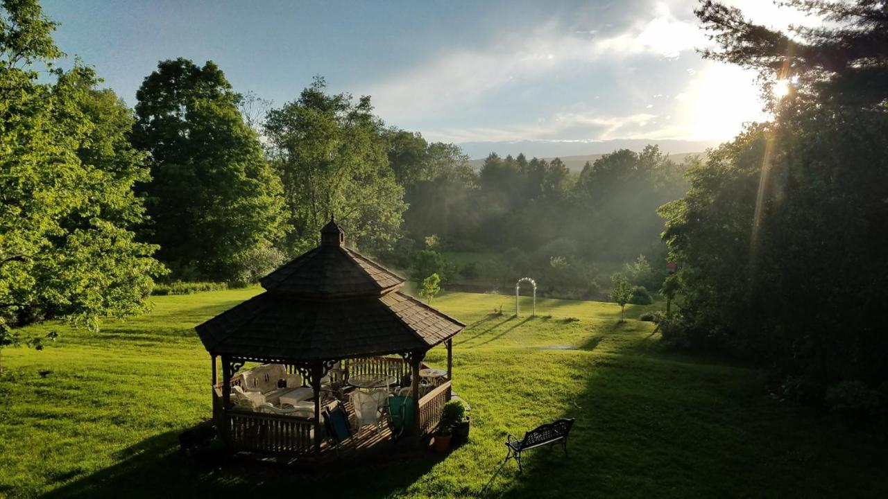 Centennial House Bed And Breakfast Northfield ภายนอก รูปภาพ