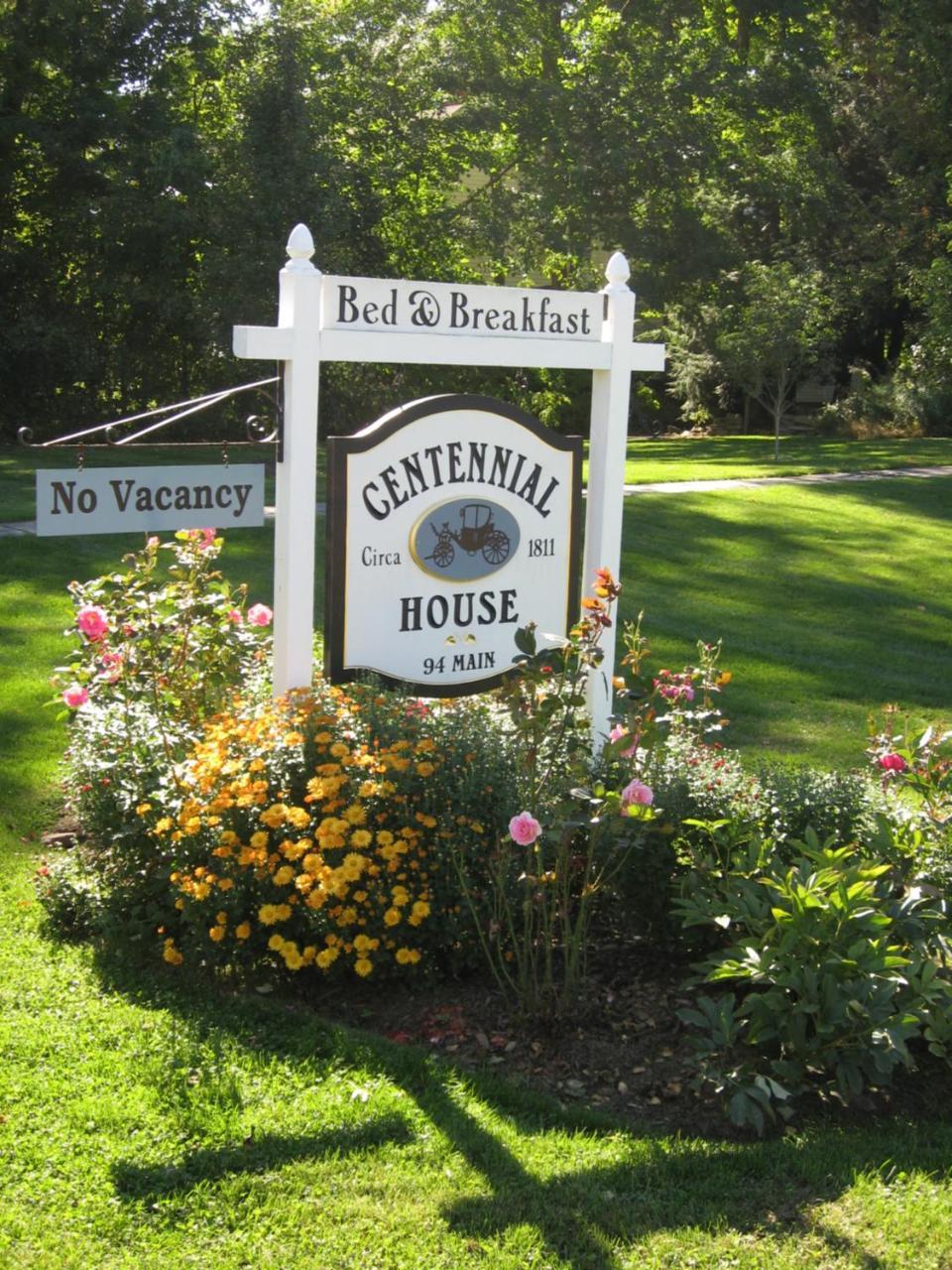 Centennial House Bed And Breakfast Northfield ภายนอก รูปภาพ