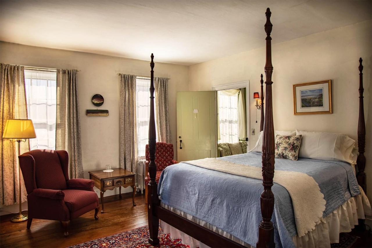 Centennial House Bed And Breakfast Northfield ภายนอก รูปภาพ